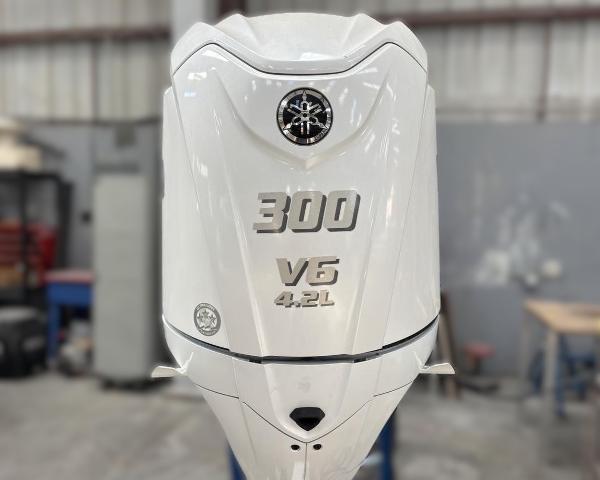 2022 Yamaha F300XCB2 - Image 5