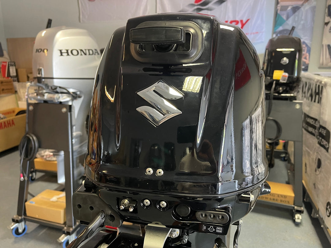 Suzuki DF30 ATL 30 HP Long Shaft Outboard Motor - Image 7