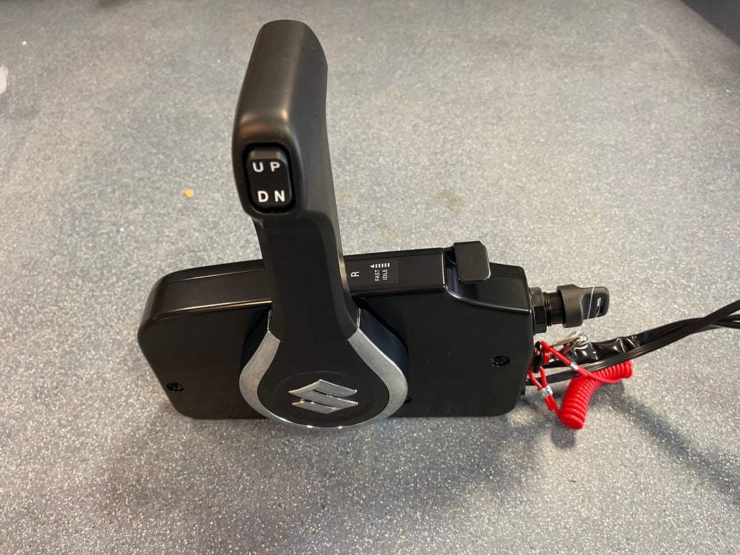 Suzuki DF30 ATL 30 HP Long Shaft Outboard Motor - Image 5