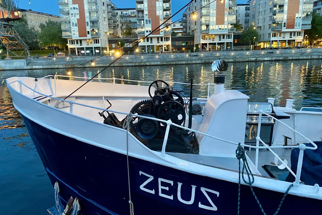 1896 Classic Converted Icebreaker 29M | 29m - Image 3