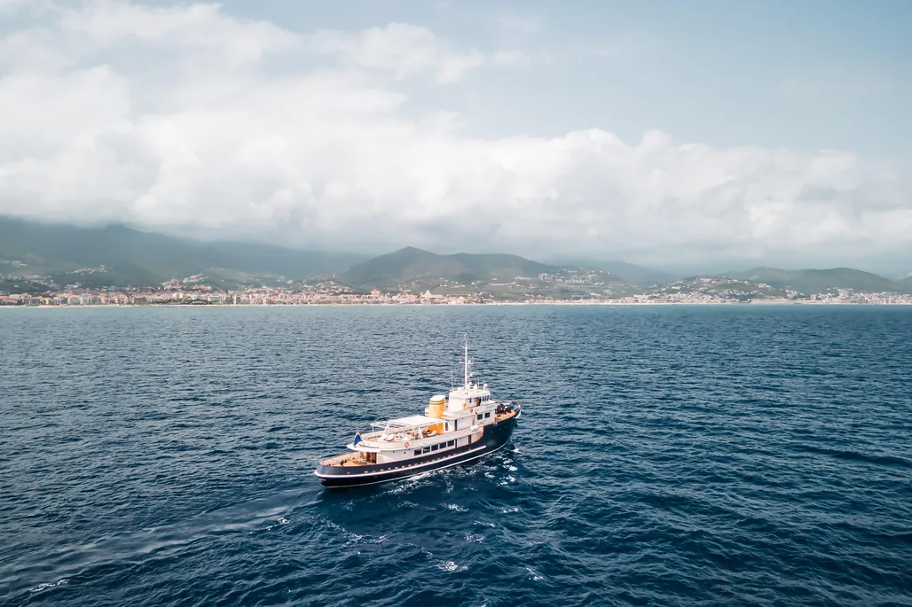 1956 Custom Converted tug | 45m - Image 3