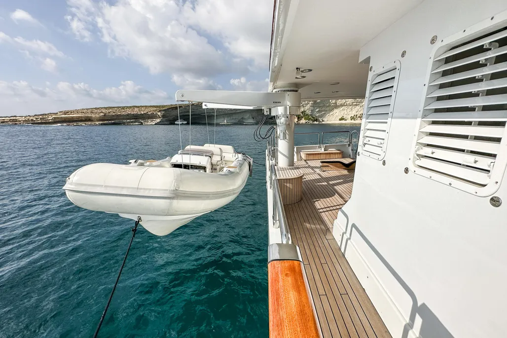 1986 Motor Yacht 38m Nicolini | 38m - Image 10