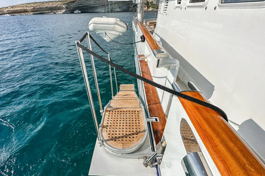 1986 Motor Yacht 38m Nicolini | 38m - Image 11