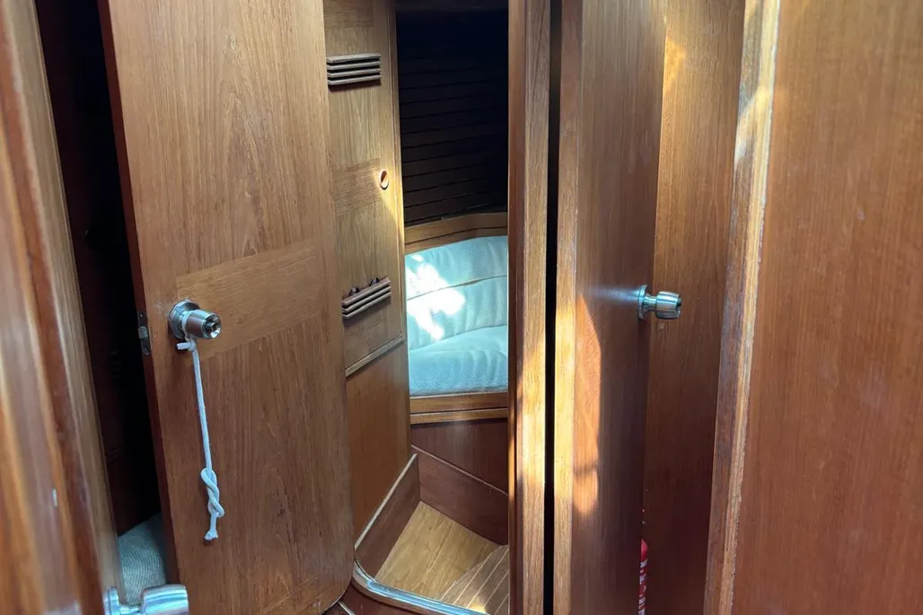 1989 Baltic 43 | 13m - Image 11