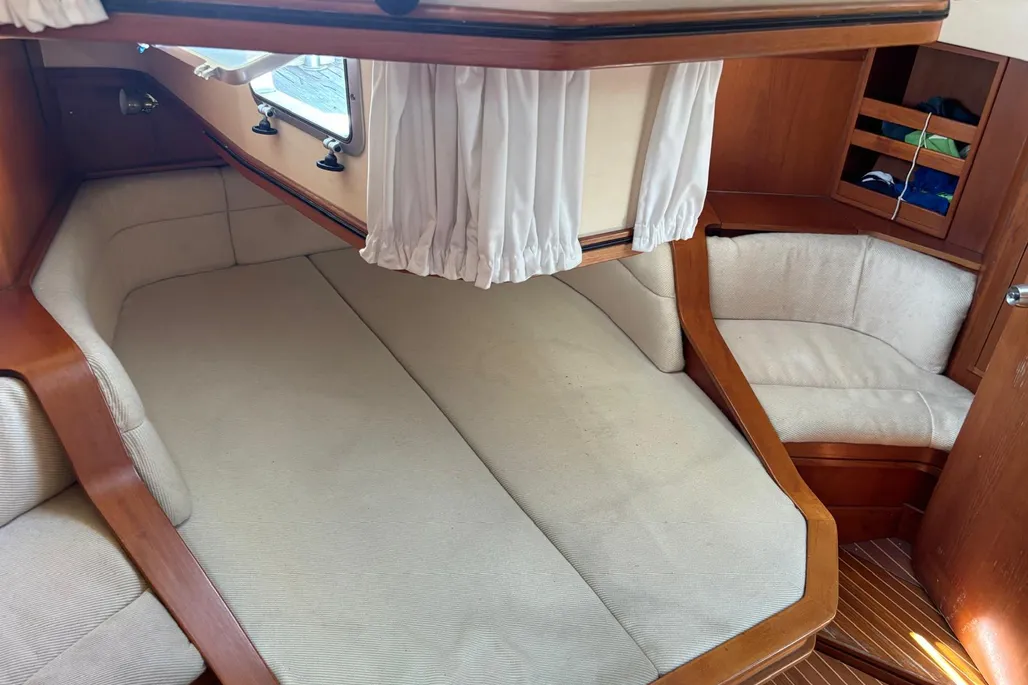 1989 Baltic 43 | 13m - Image 12