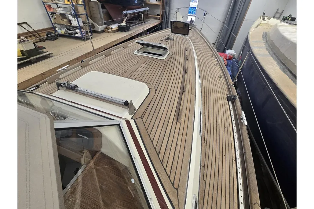 1989 Najad 320 | 10m - Image 12