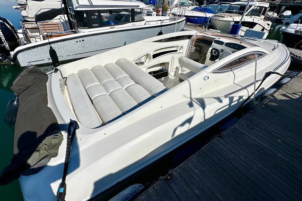1996 Shakespeare 830 | 8m - Image 3
