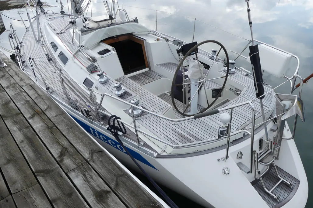 1996 Sweden Yachts 370 | 11m - Image 4