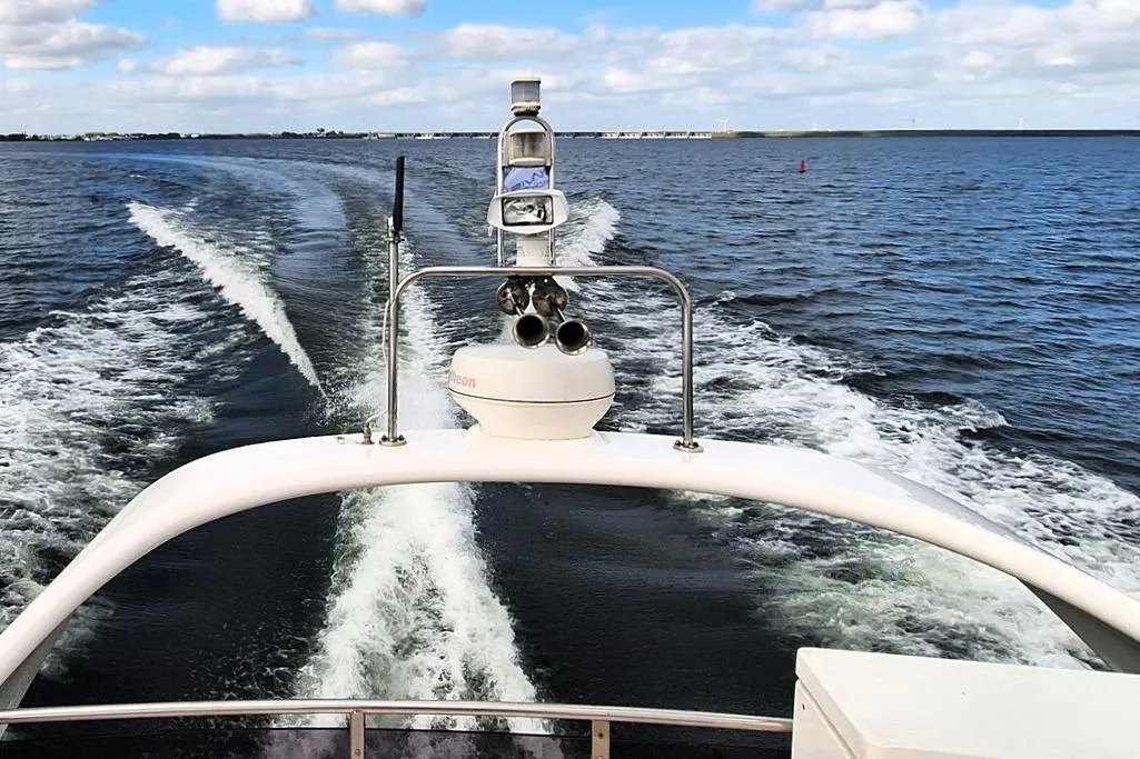 1998 Fairline Phantom 42 | 13m - Image 2
