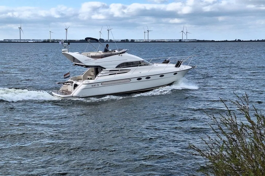 1998 Fairline Phantom 42 | 13m - Image 3