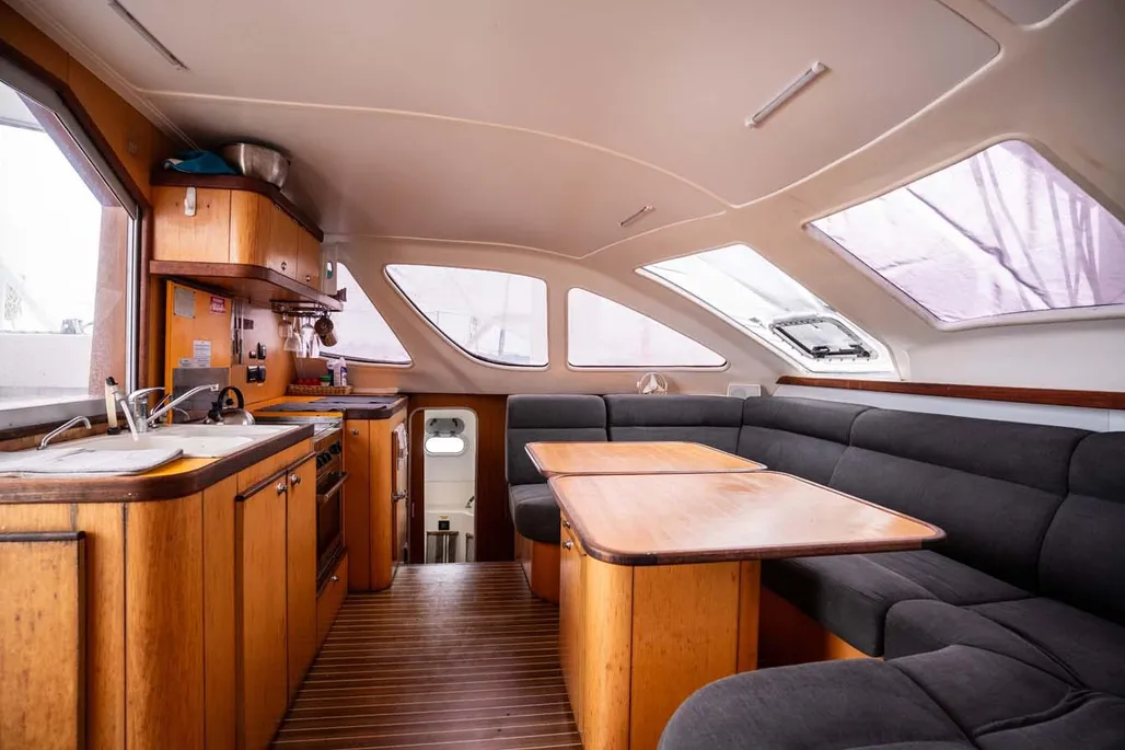 2000 Catana 431 | 13m - Image 7