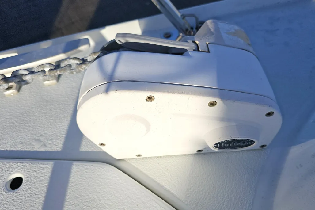 2002 British Hunter Pilot 27 | 8m - Image 10