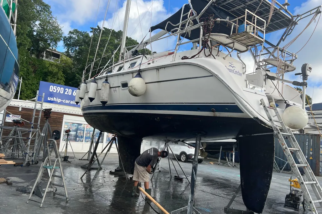2003 Hunter 44 Deck Salon | 13m - Image 6
