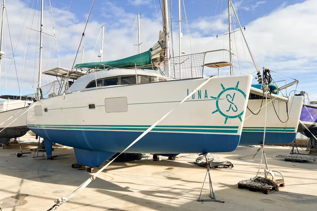2005 Lagoon 380 S2 | 12m - Image 4