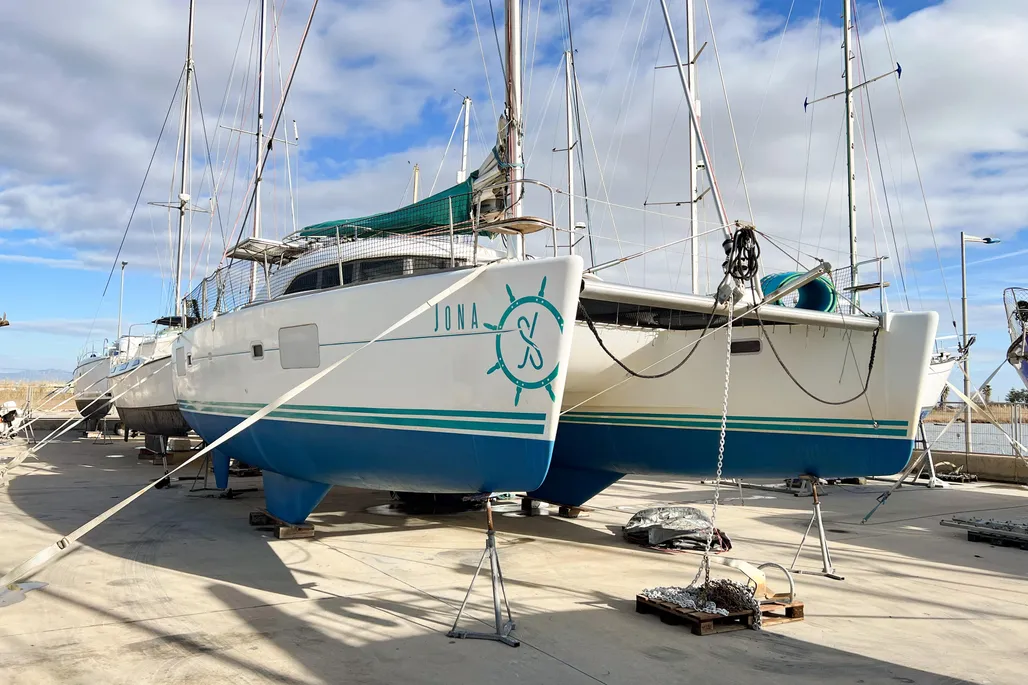 2005 Lagoon 380 S2 | 12m - Image 5