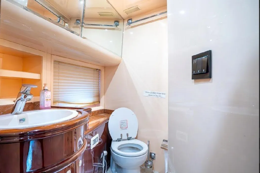 2006 Majesty 68ft | 21m - Image 11