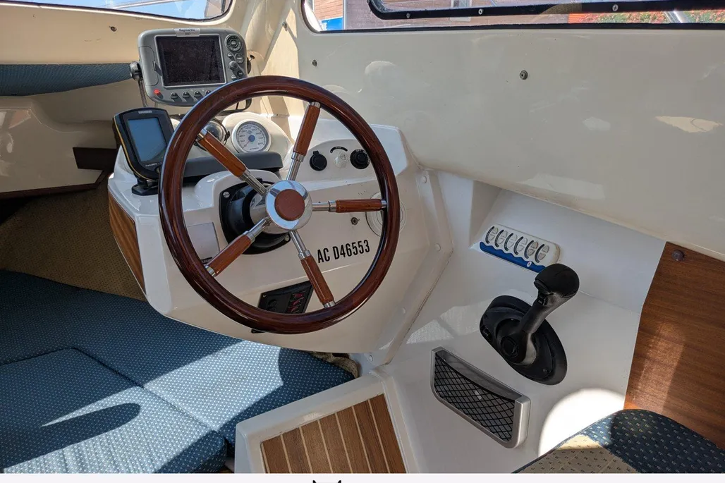 2007 Quicksilver 640 Weekend OB | 6m - Image 7