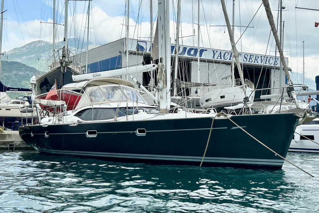 2009 Oyster 54 | 16m - Image 3