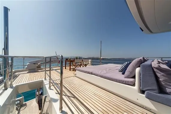 2014 Cantiere Delle Marche Nauta Air 90 | 27m - Image 10