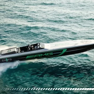 2018 Cigarette Marauder 50´AMG | 15m