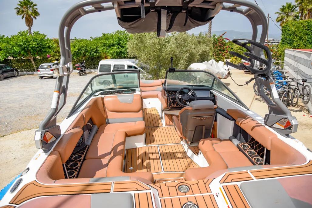 2018 Nautique Super Air Nautique GS20 | 6m - Image 4
