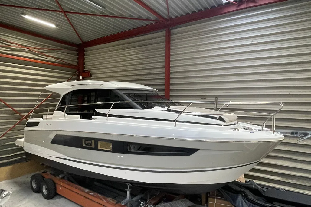 2020 Jeanneau NC 33 | 10m