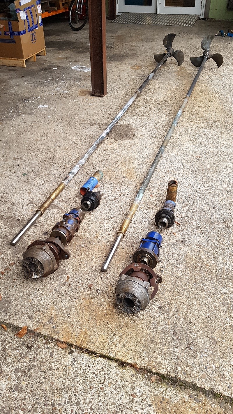Propeller shaft system Feathering propellers 2x 4.00 m Catamaran