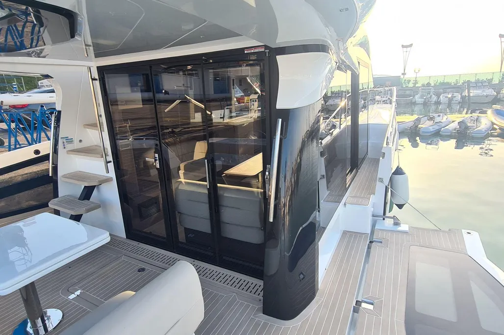 2023 Galeon 440 Fly | 14m - Image 9