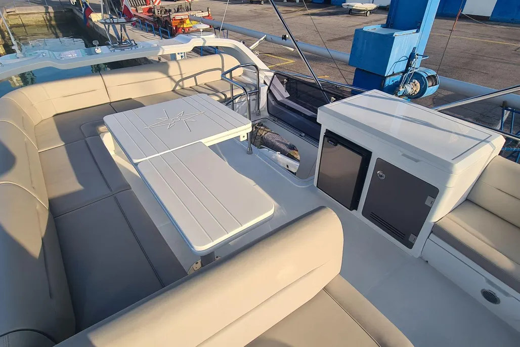 2023 Galeon 440 Fly | 14m - Image 13