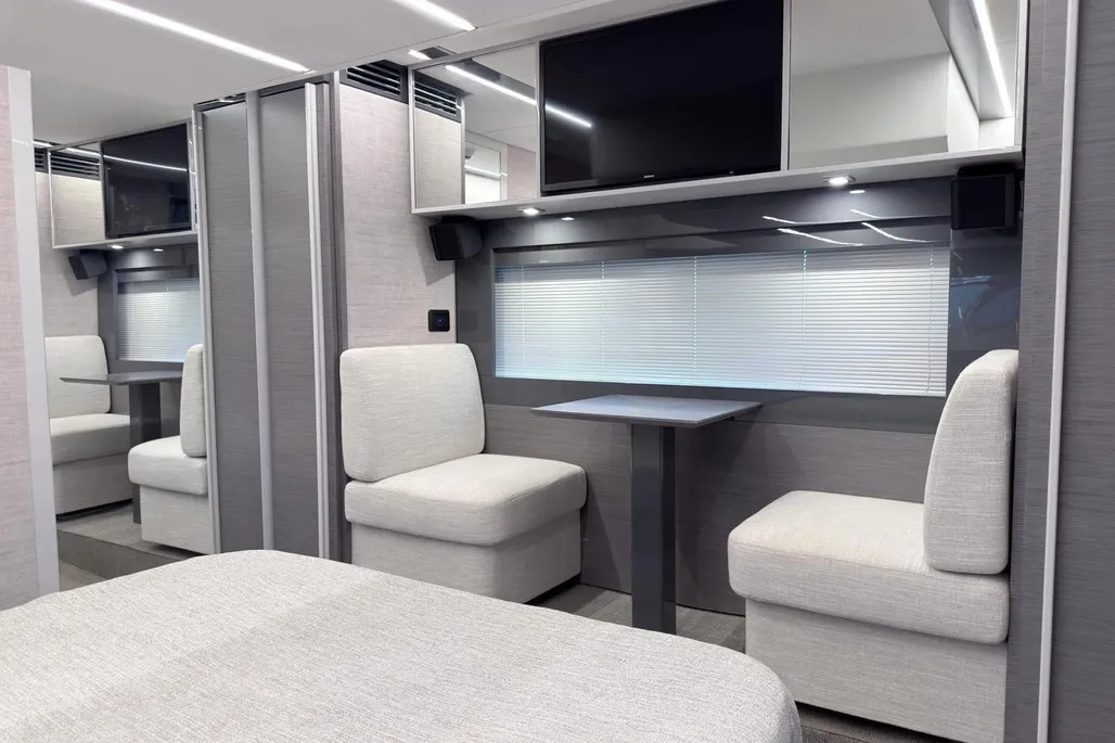 2023 Pershing 5x | 16m - Image 11