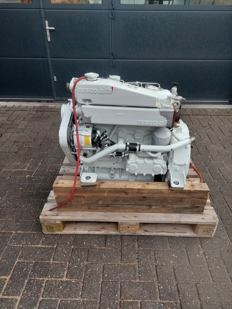 Iveco 8045 M08 engine 80HP