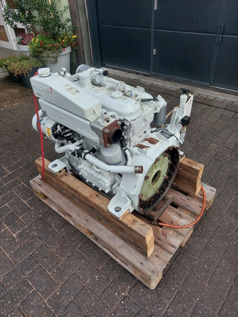 Iveco 8045 M08 engine 80HP