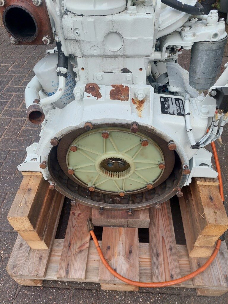 Iveco 8045 M08 engine 80HP - Image 4
