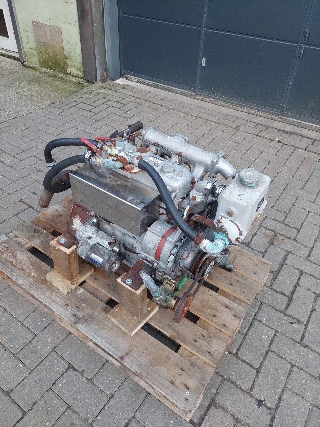 Si Yang Marine engine - Image 3