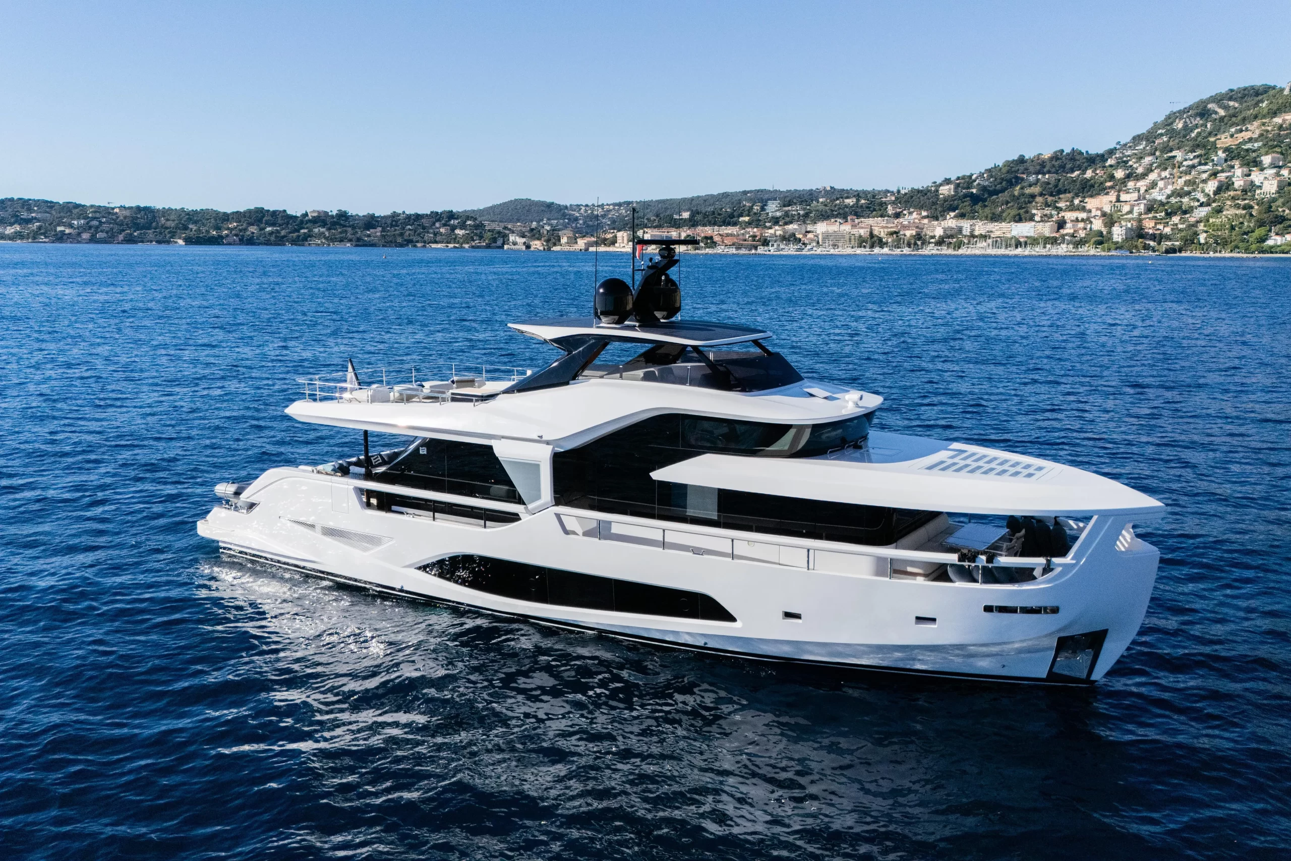 2025 Ferretti Yachts Infynito 80 | 24m