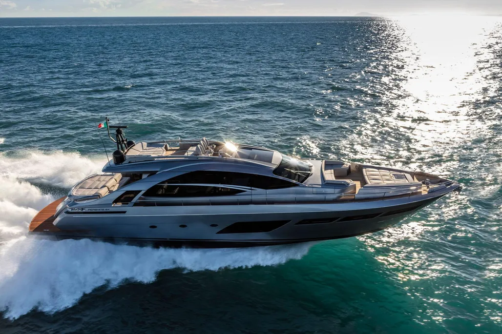 2021 Pershing 8X | 23m - Image 2