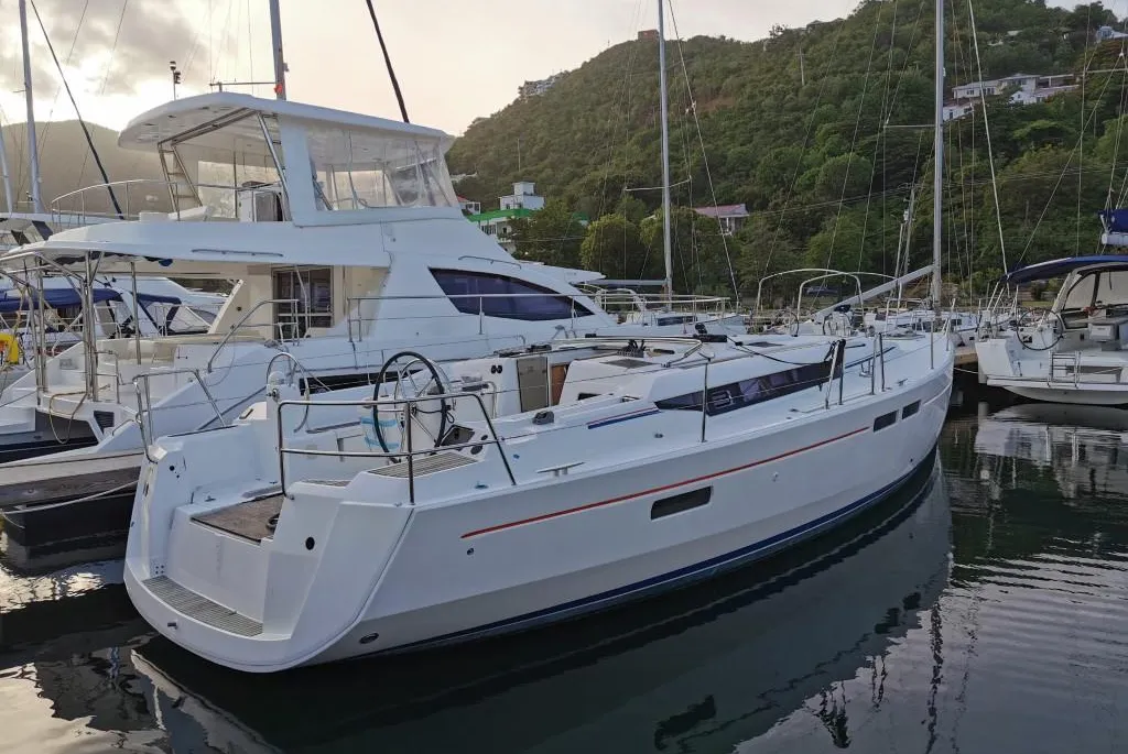 2017 Jeanneau Sun Odyssey 469 | 14m - Image 3