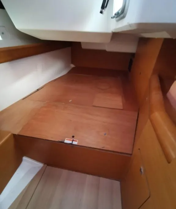 2017 Jeanneau Sun Odyssey 469 | 14m - Image 9