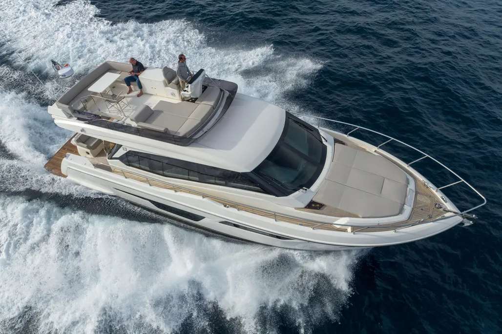 2021 Ferretti Yachts 500 | 15m - Image 2