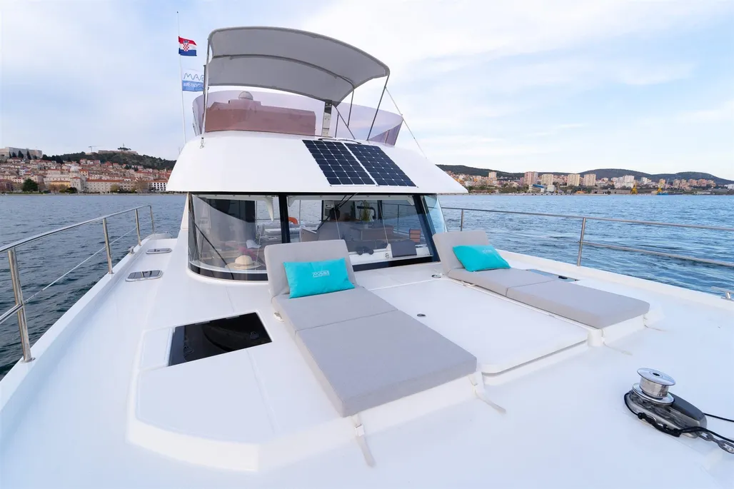 2020 Fountaine Pajot MY 37 | 11m - Image 8