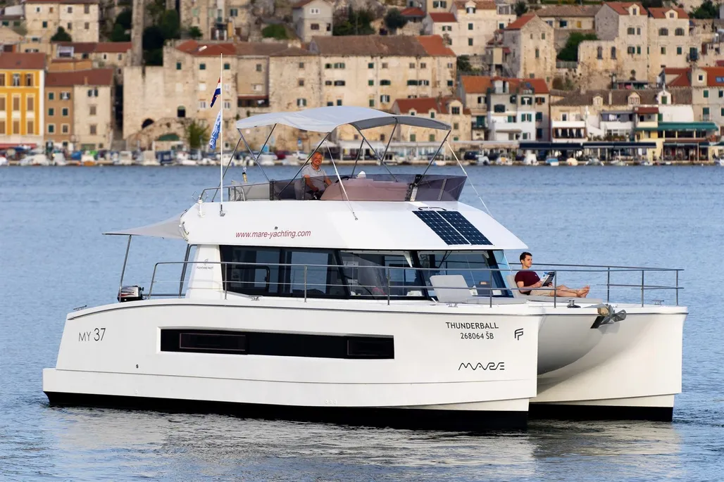 2020 Fountaine Pajot MY 37 | 11m