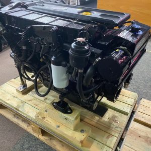 MERCRUISER DIESEL 4.2L 300 ES BRAVO NEW OLD STOCK ENGINE VM 254