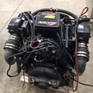 MerCruiser 305 Marine Gas Engine , 198 HP , 2 Barrel , Runs Great