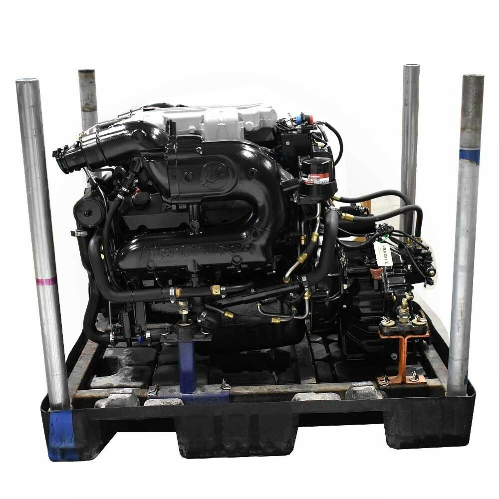 Mercruiser Boat Inboard Engine w/ ZF Transmission - Image 2