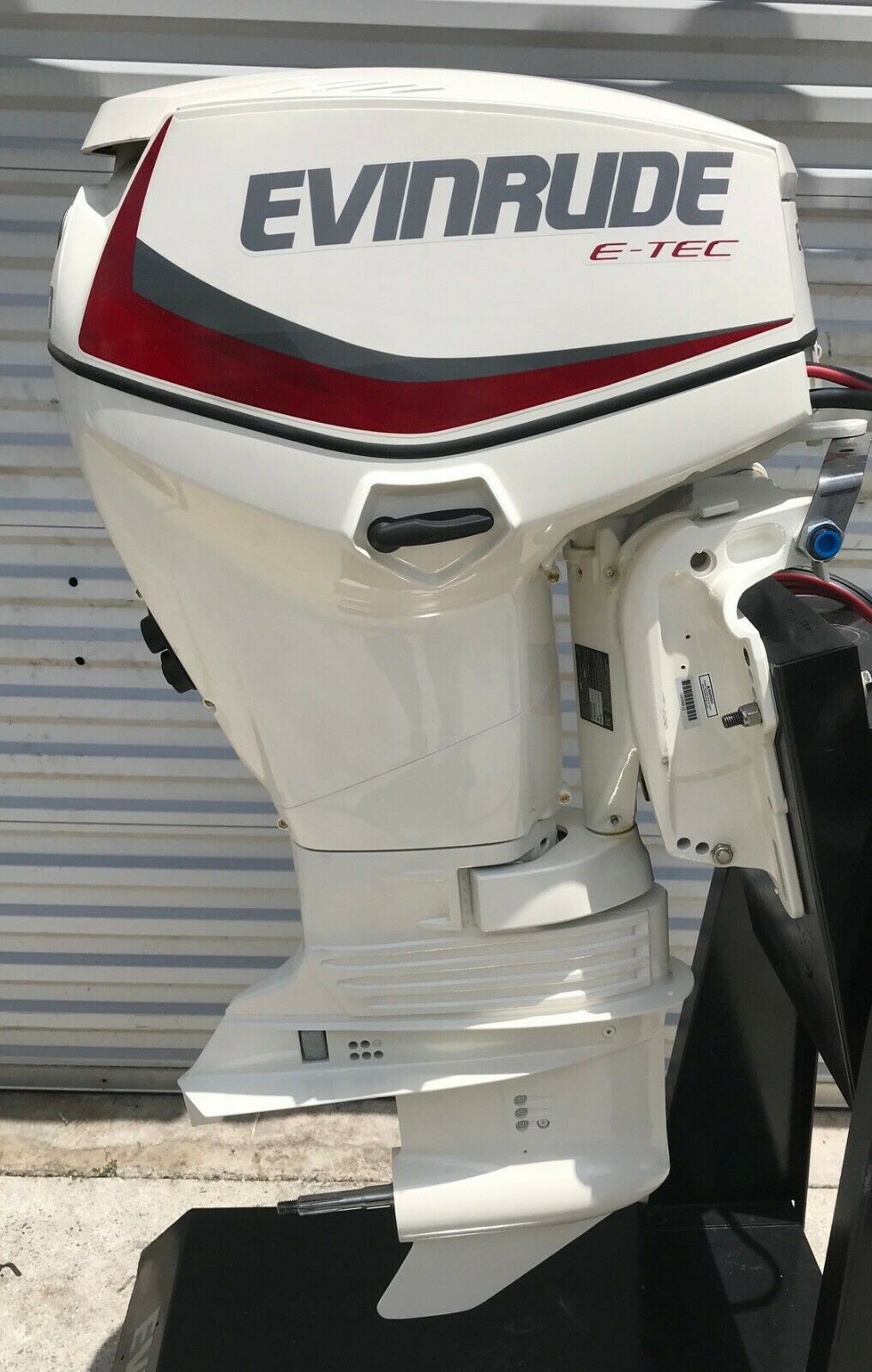 EVINRUDE E-TEC 40 HP 20″ SHAFT, OUTBOARD MOTOR