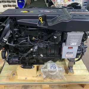 MERCRUISER DIESEL 4.2L 300 ES BRAVO NEW OLD STOCK ENGINE VM 254