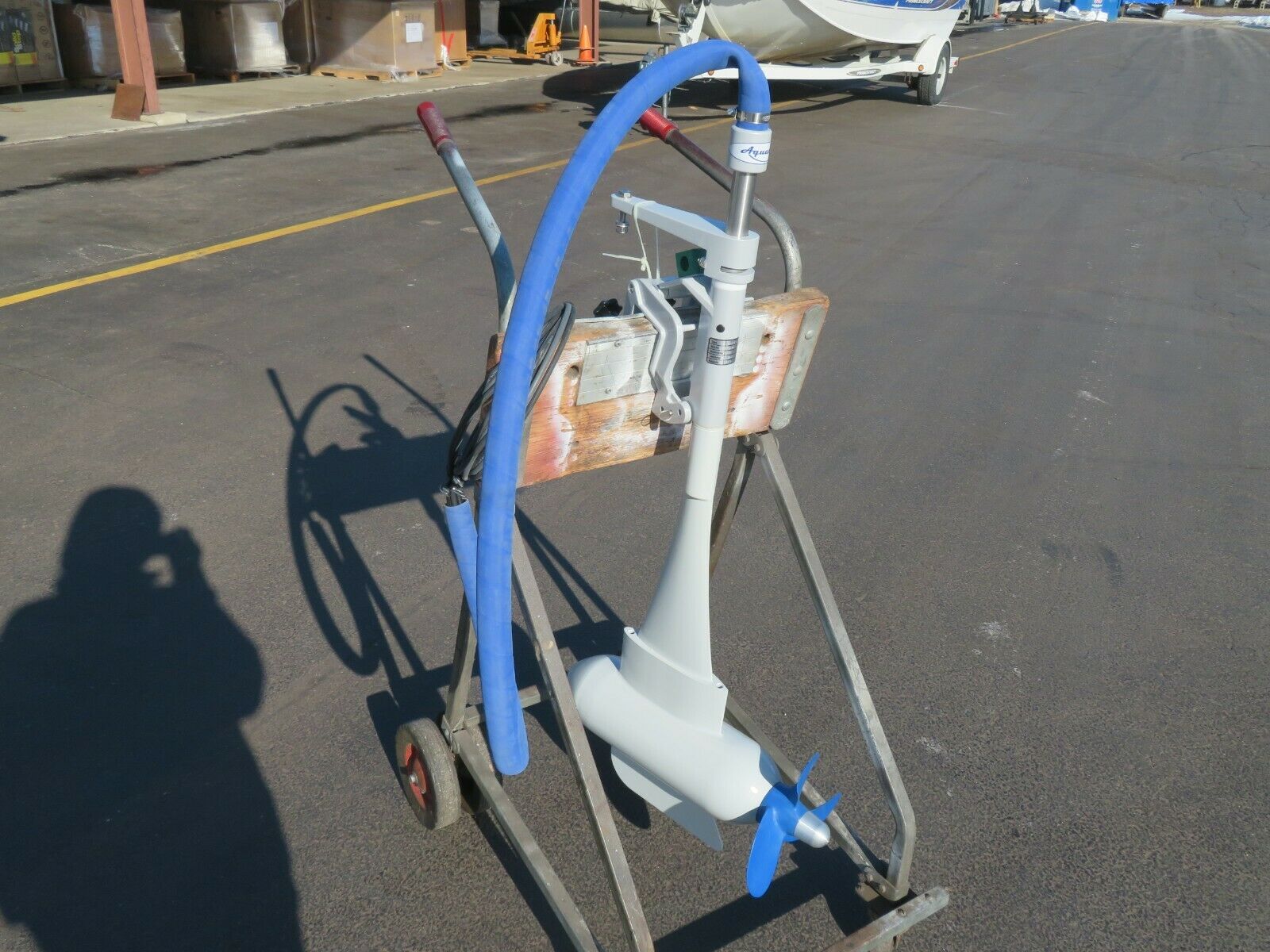 11 HP Electric Outboard Motor for Pontoon Boats by Aquamot - Image 3