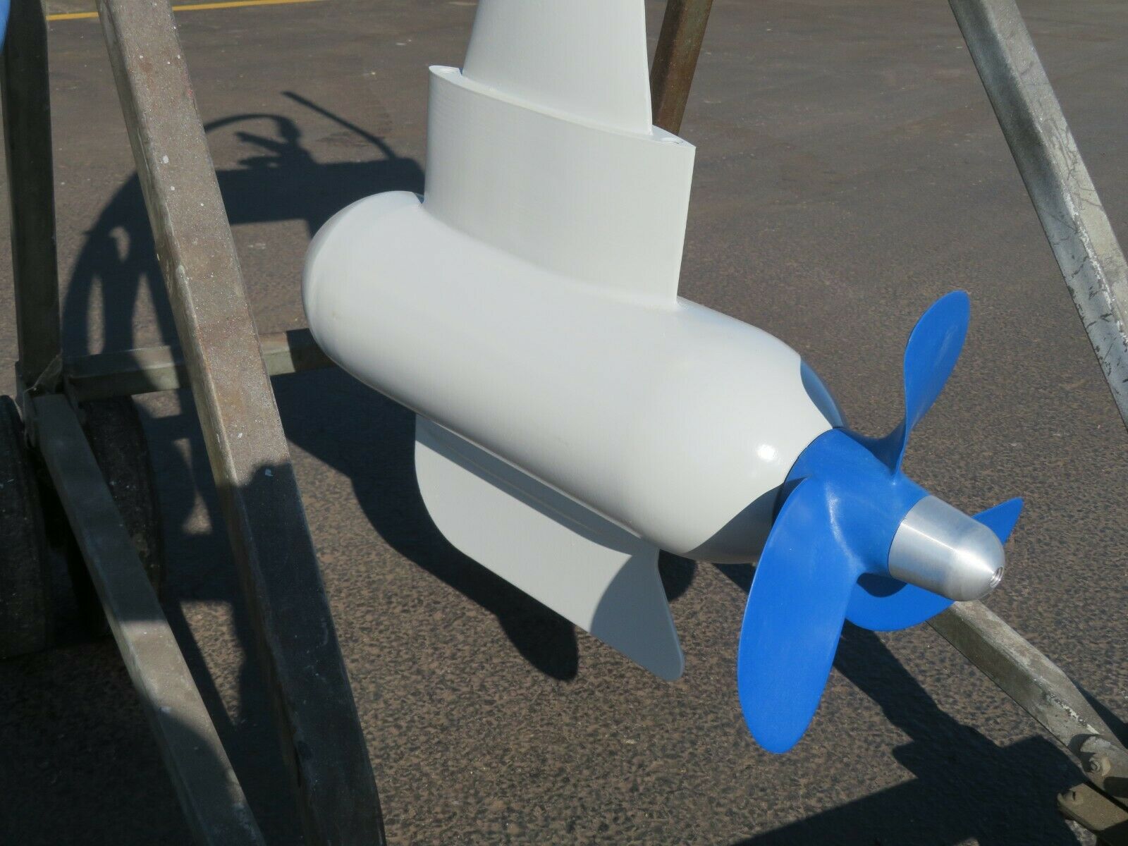 11 HP Electric Outboard Motor for Pontoon Boats by Aquamot