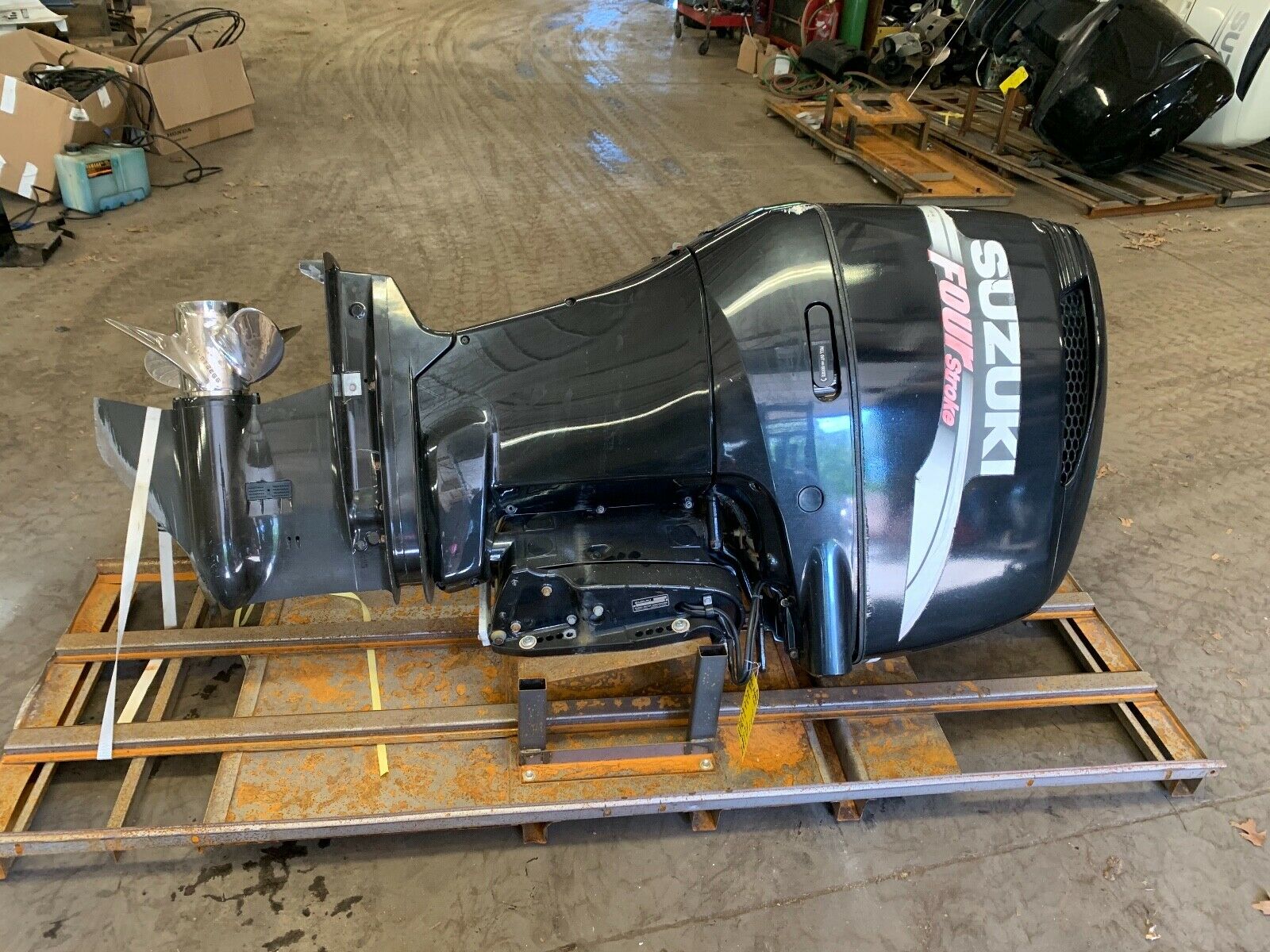 2006 Suzuki DF250 250 hp 4-Stroke 25″ Outboard Boat Motor Engine Counter 225