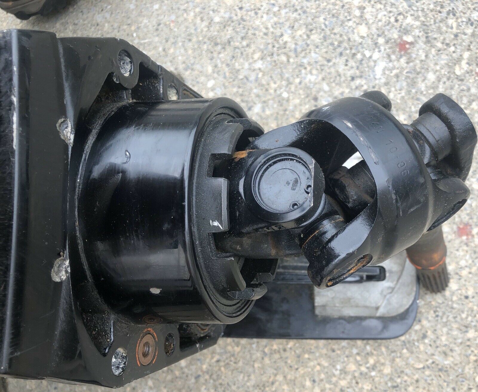 Mercury Mercruiser Marine BRAVO 3 2.20 Upper Sterndrive Driveshaft Housing 1589 - Image 2